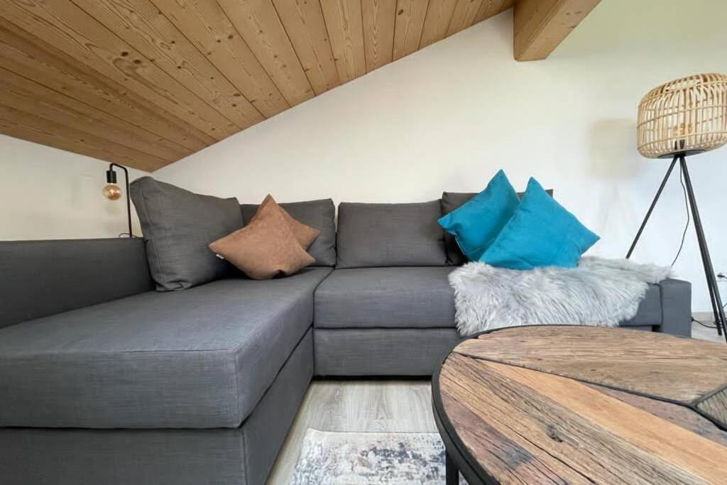 Gemuetliche Ferienwohnung Im Dg Am Tegernsee - Bergblick, Ruhe & Ganz Viel Platz 바트비제 외부 사진