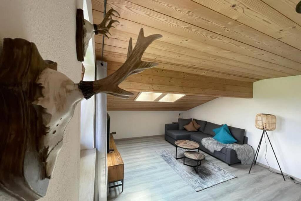 Gemuetliche Ferienwohnung Im Dg Am Tegernsee - Bergblick, Ruhe & Ganz Viel Platz 바트비제 외부 사진