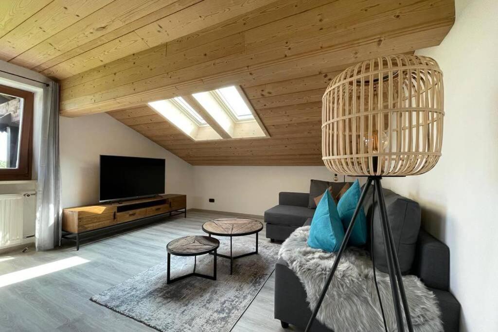 Gemuetliche Ferienwohnung Im Dg Am Tegernsee - Bergblick, Ruhe & Ganz Viel Platz 바트비제 외부 사진
