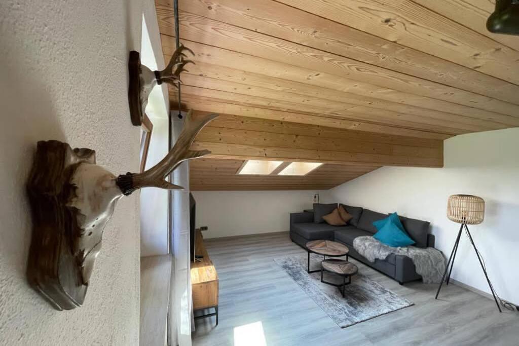 Gemuetliche Ferienwohnung Im Dg Am Tegernsee - Bergblick, Ruhe & Ganz Viel Platz 바트비제 외부 사진